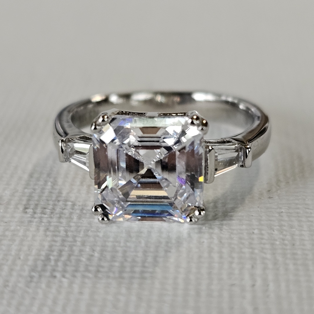 Lustro Stella Finest CZ Ring in Platinum over Sterling Silver Sz 9!
